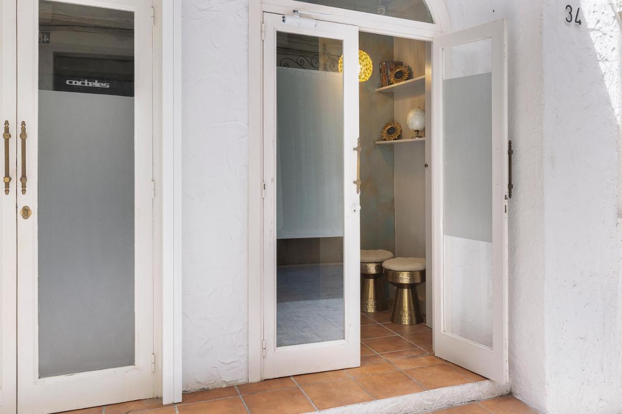 Sitgesnextdoor Bed and Breakfast Exteriör bild
